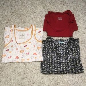 Set of 3 tank tops